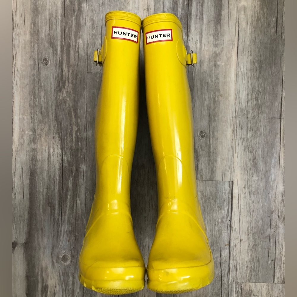 Hunter Gloss Rain Boots/Wellies Sz 7 Women’s